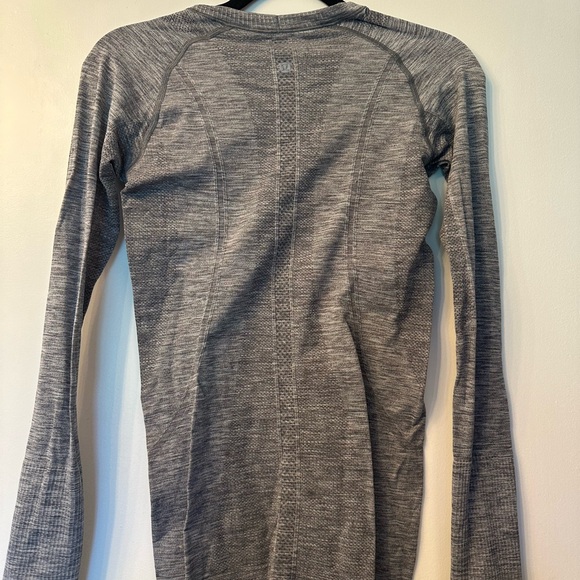 Lululemon Swiftly Longsleeve - Picture 2 of 2